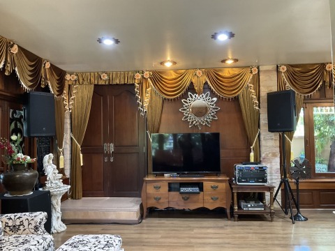 ออกแบบ รับติดตั้งผ้าม่าน